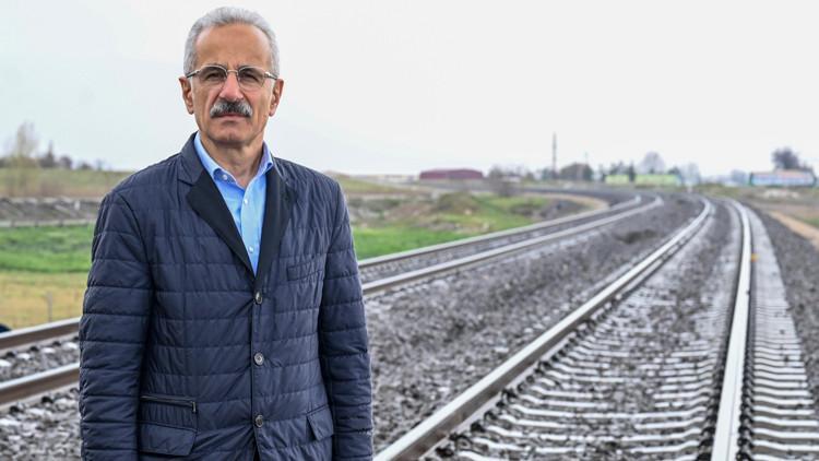 Bakan Uraloğlu: Hızlı trende 2053 hedefi 28 bin 500 km