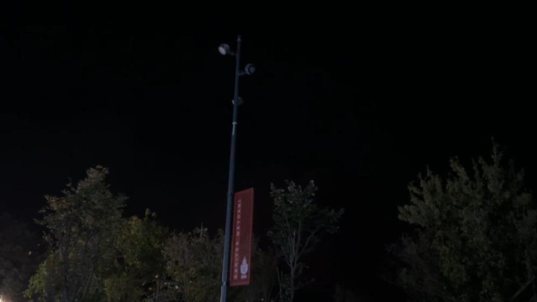 Saruyer belediyesi düzensiz bir kullanım yaptı: Cumhuryyet Meydanı 4'te elektrik kesildi