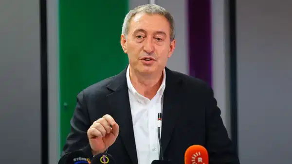 Tuncer Bakırhan'dan Rahmi Koç'a Sert Eleştiri ve Fıkra Tepkisi