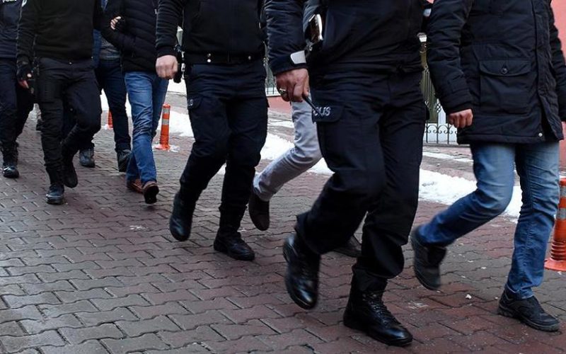 Antalya'da Suç Örgütüne Büyük Operasyon: 63 Şüpheli Gözaltında