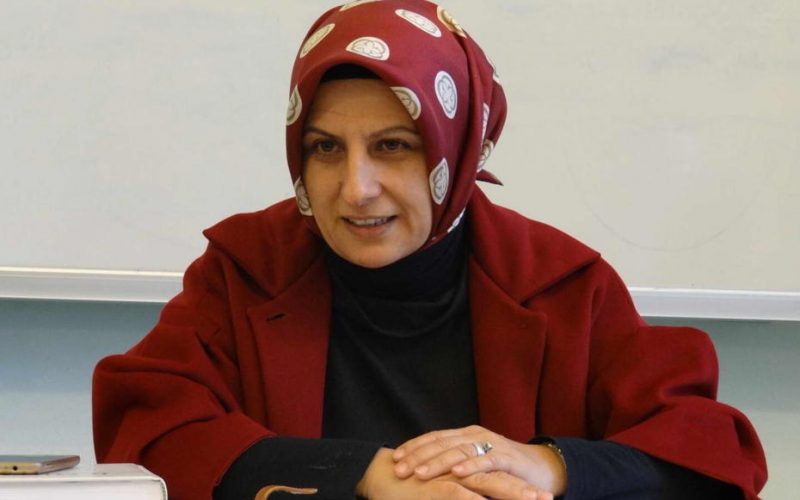 AK Parti'de Yeni Atama: Hülya Terzioğlu Sosyal Politikalardan Sorumlu Genel Başkan Yardımcısı Oldu